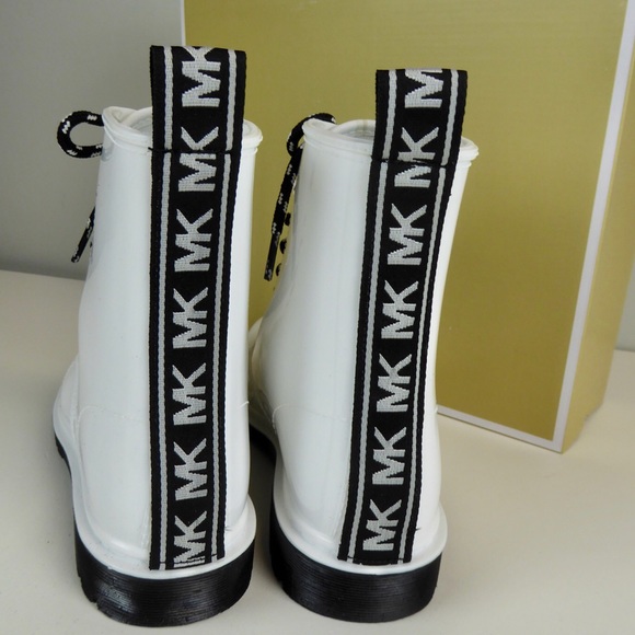 Michael Kors Tavie Rain Bootie Boots NIB White PVC - Picture 6 of 8